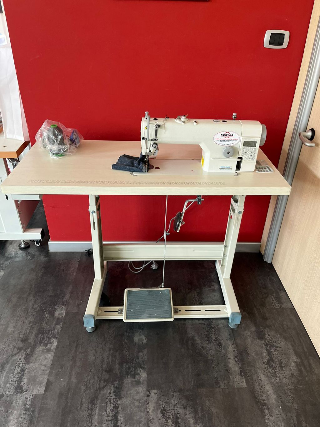 MACCHINA DA CUCIRE LINEARE SIMAC