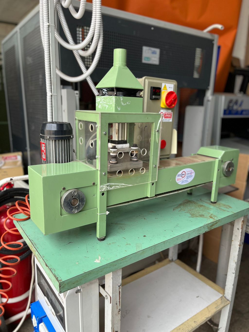 PRESSETTA A NASTRO (PRESSA A CALDO)