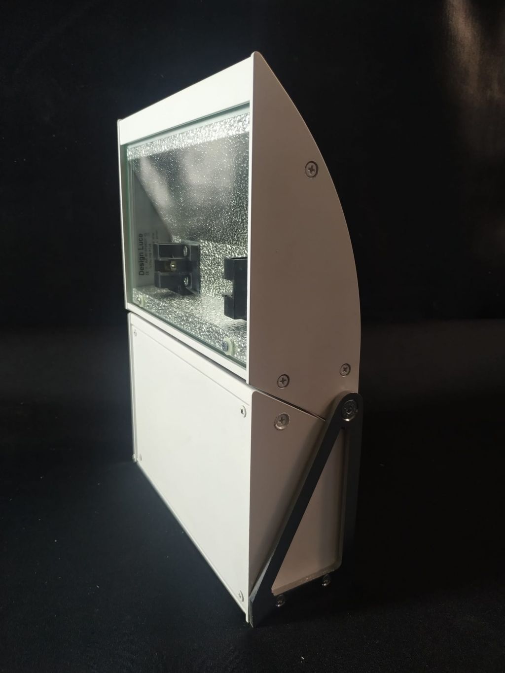 LAMPADA A PARETE DESIGN LUCE SERIE MIRA 80