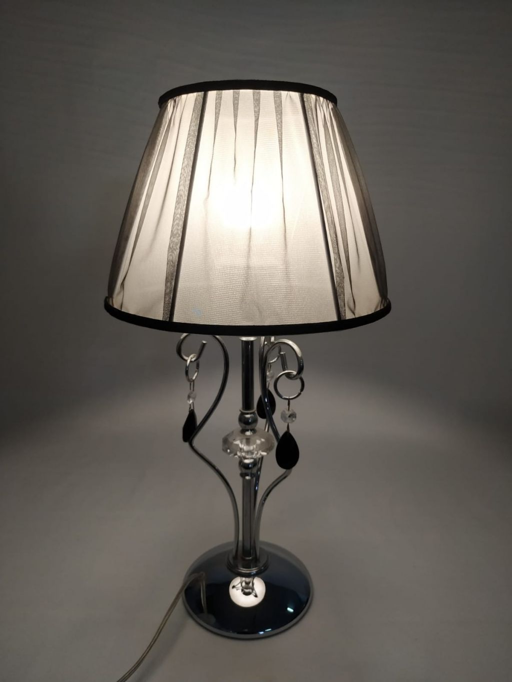 LAMPADA DA COMODINO  ARTIGIANA LAMPADARI