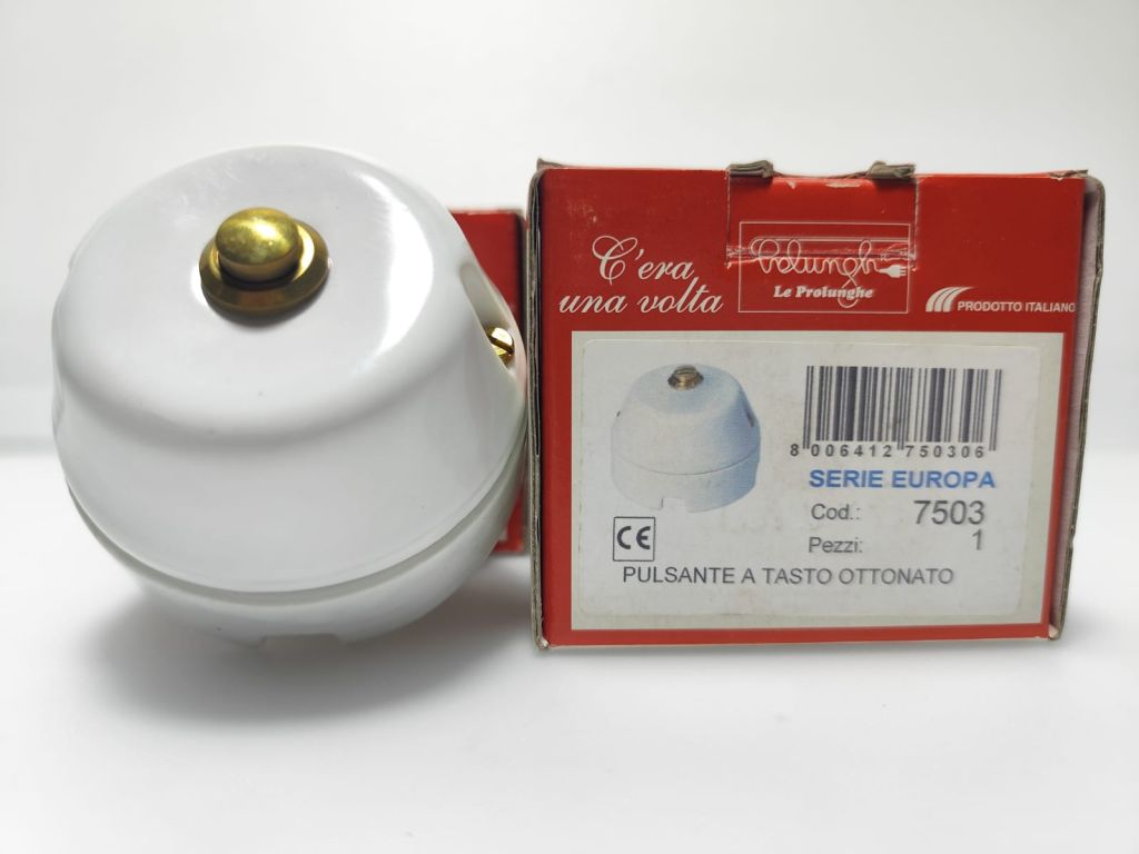 LE PROLUNGHE C'ERA UNA VOLTA SERIE EUROPA PULSANTE A TASTO OTTONATO COD.7503