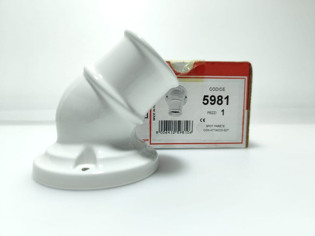 LE PROLUNGHE C'ERA UNA VOLTA SPOT PARETE CURVO IN PORCELLANA CON ATTACCO E27 COD.5981