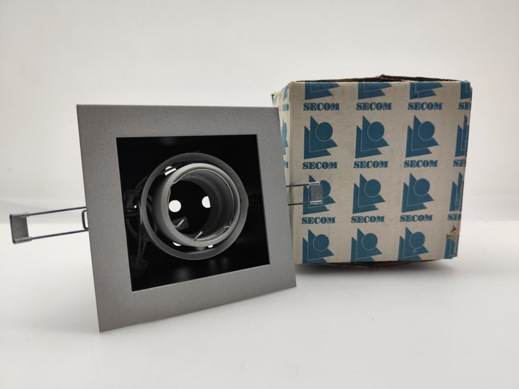 PORTA FARETTO QUADRATO ORIENTABILE SECOM MINICOM 091